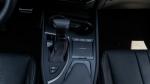 Lexus UX250h F-Sport 2018 года (NA)